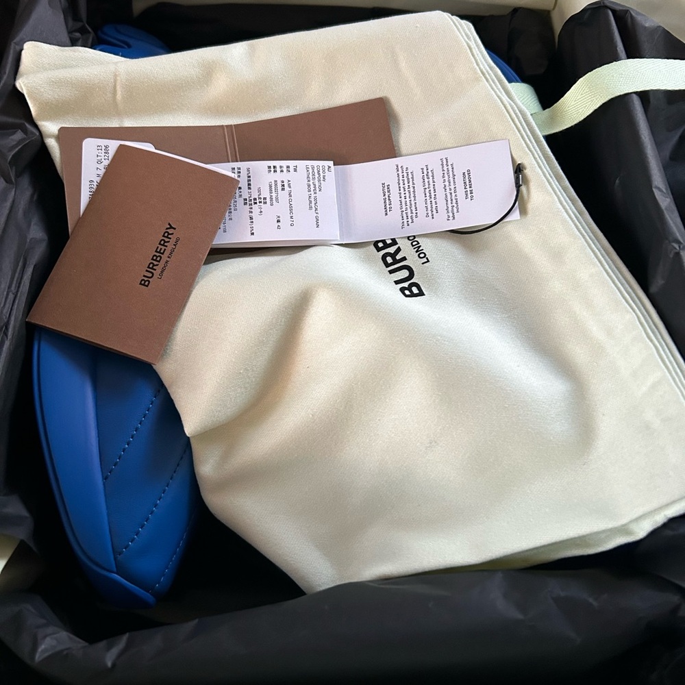 burberry leather classic quilted trainer - Picture 4 of 8